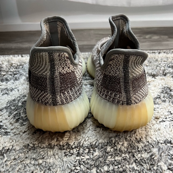 Yeezy boost 350 V2 Zyon - Picture 2 of 5